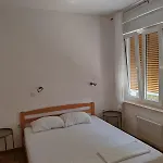 Zeko شقة